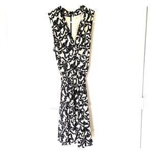 Eva Mendes flirty dress